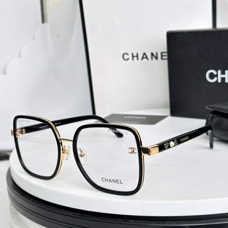 Picture of Chanel Sunglasses _SKUfw77894397fw